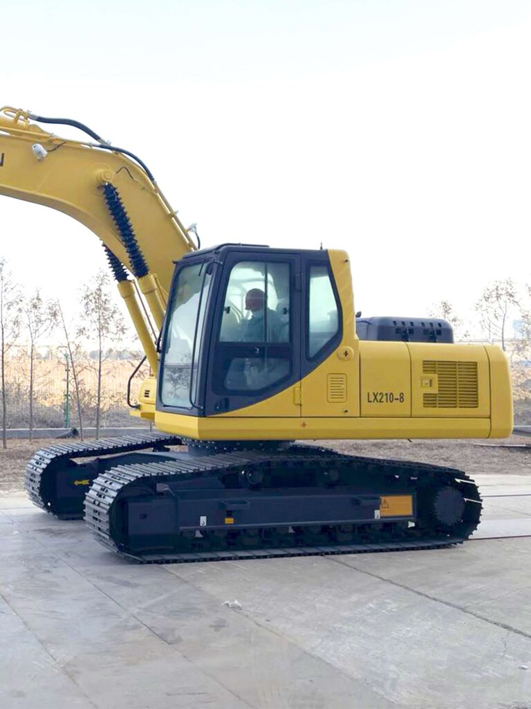 Excavadora-LX210-8-2